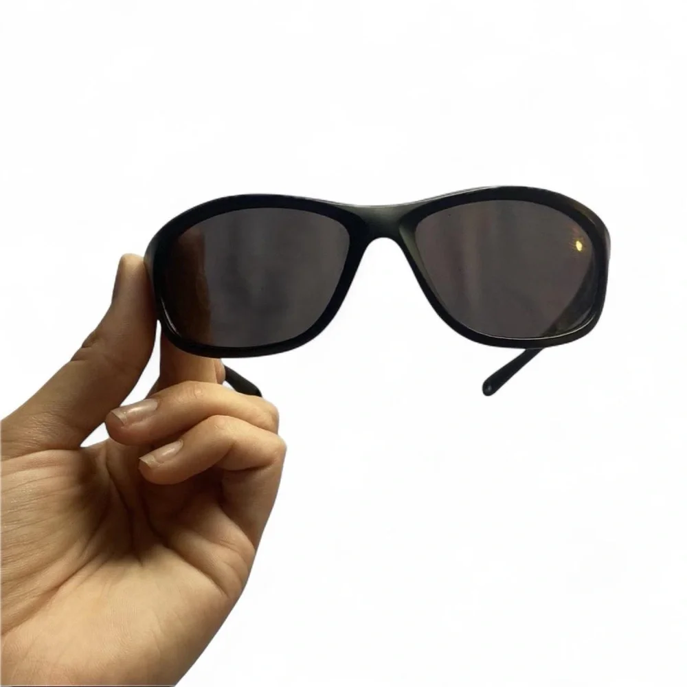 GAP Black Rectangular